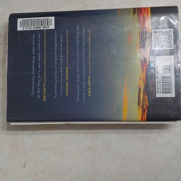 Book (second hand feels like new). YA romance fiction. - Picture 2 of 4